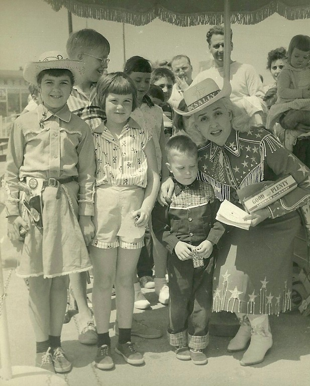 Playtown Park with Sally Starr 6-7-1958